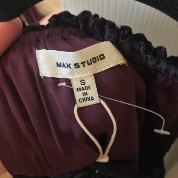 Highneck velvet cocktail dress (NWT) - Picture 6 of 7